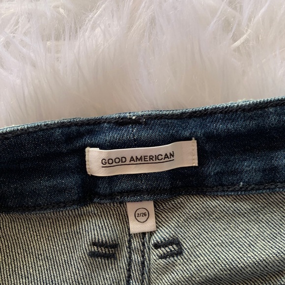 Good American denim cutoff shorts - Picture 9 of 13